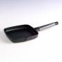 ASADOR CON MANGO Castey 4P22  NEGRO 22 x 22 CM